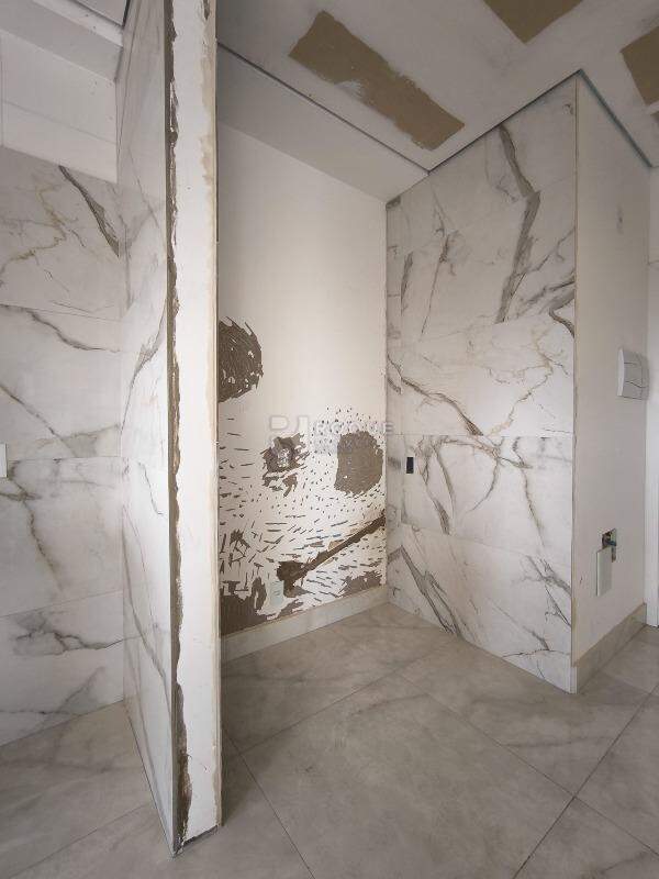 Apartamento à venda no bairro Jardim Florença: HALL DE ENTRADA