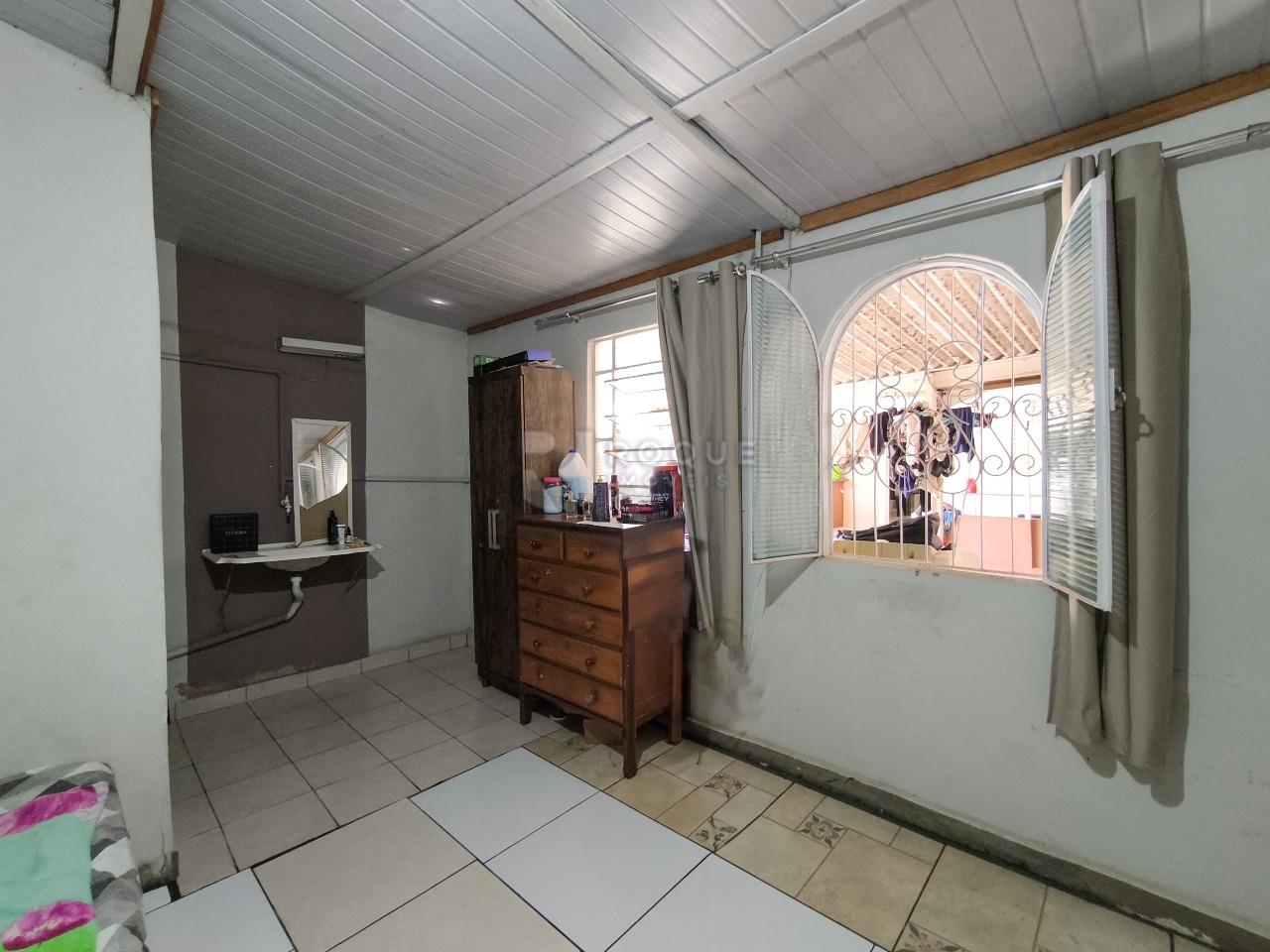 Casa Residencial à venda no bairro Jardim Parque Novo Mundo: SUÍTE