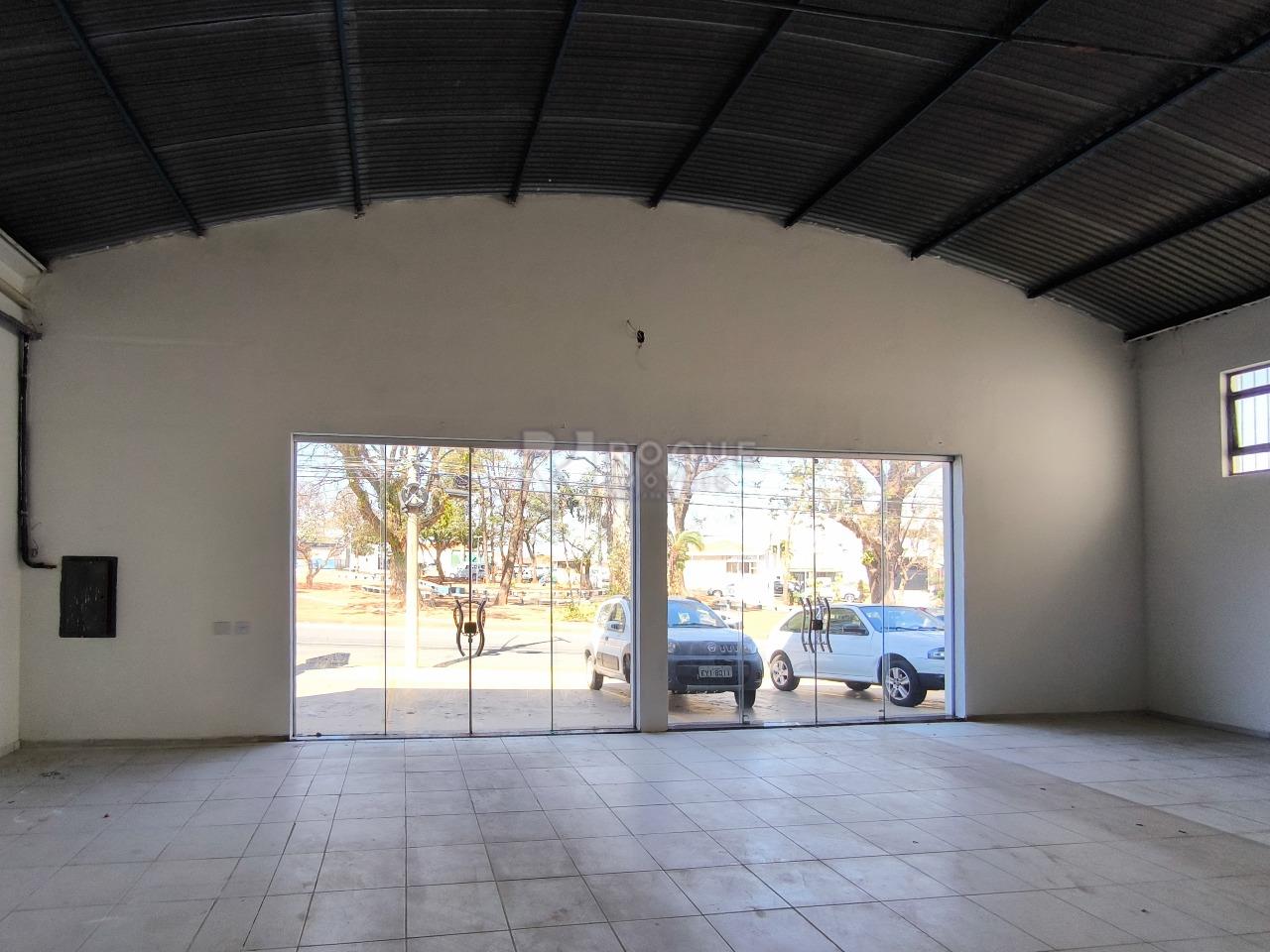 Barracão/Galpão à venda no bairro Vila Piza: ENTRADA GALPÃO 1