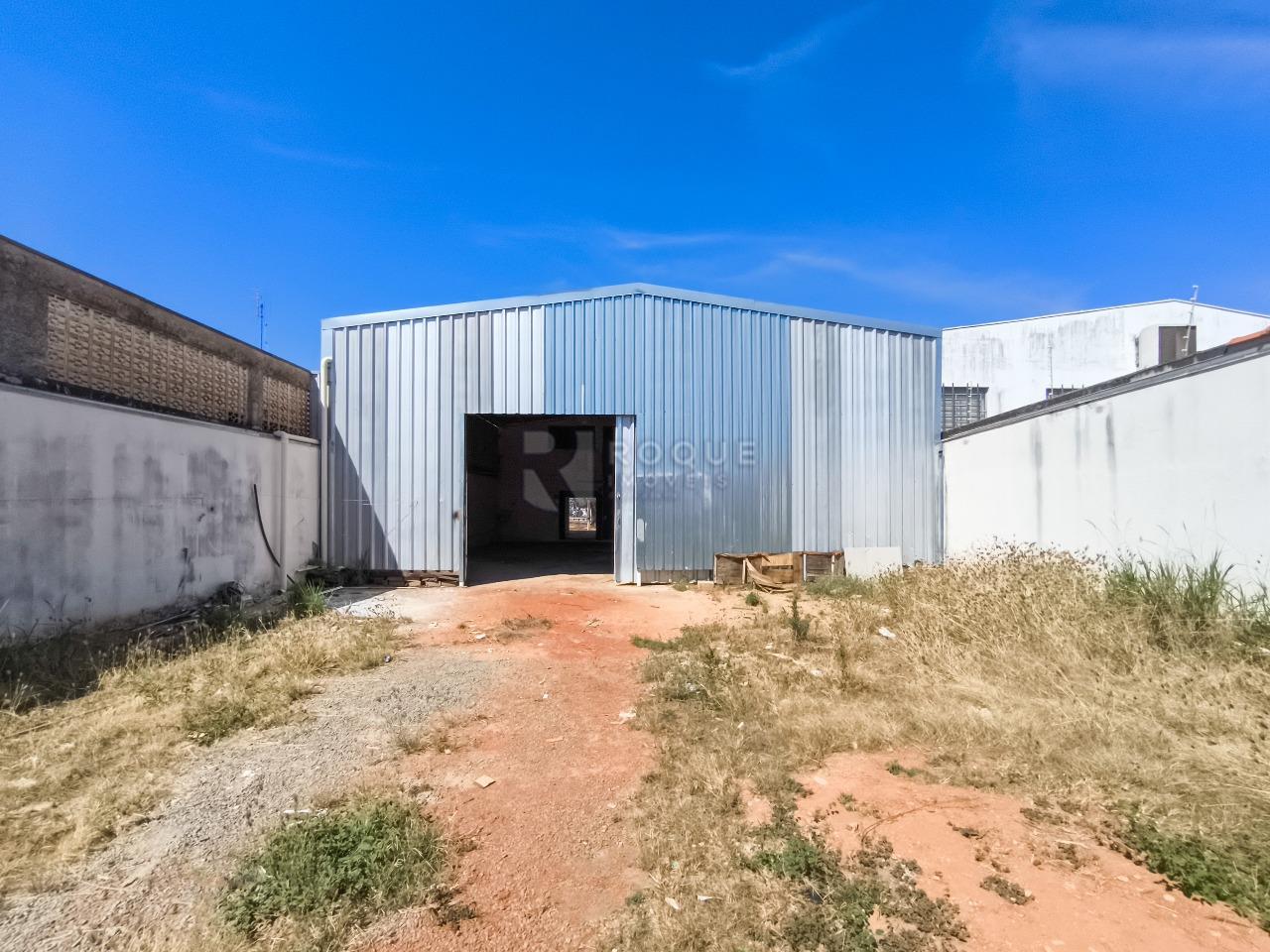 Barracão/Galpão à venda no bairro Vila Piza: FUNDOS
