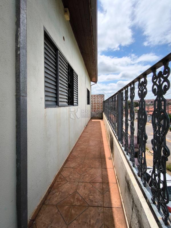 Casa com salão à venda no bairro Jardim Ibirapuera: SACADA