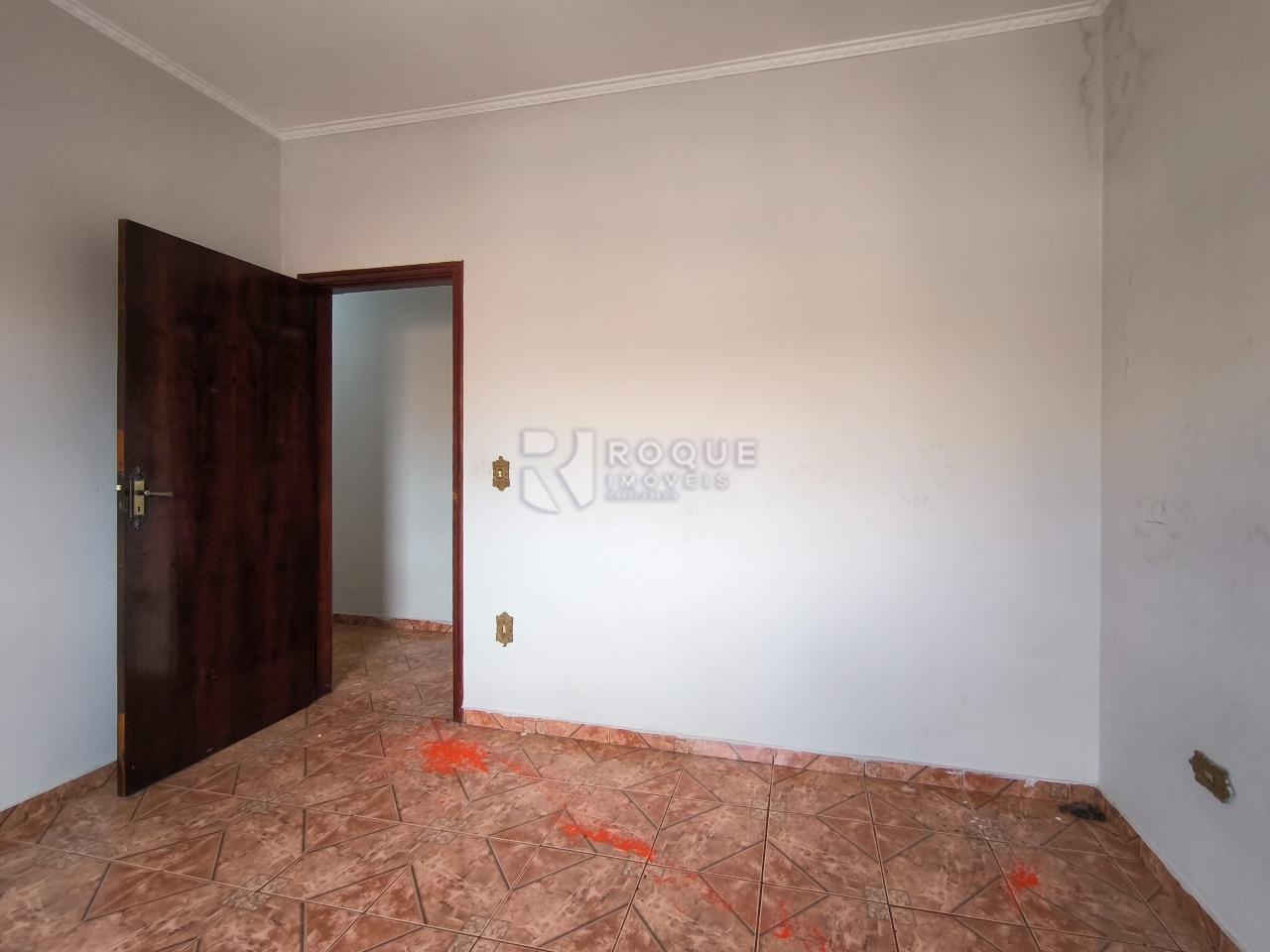 Casa com salão à venda no bairro Jardim Ibirapuera: DORMITÓRIO 1