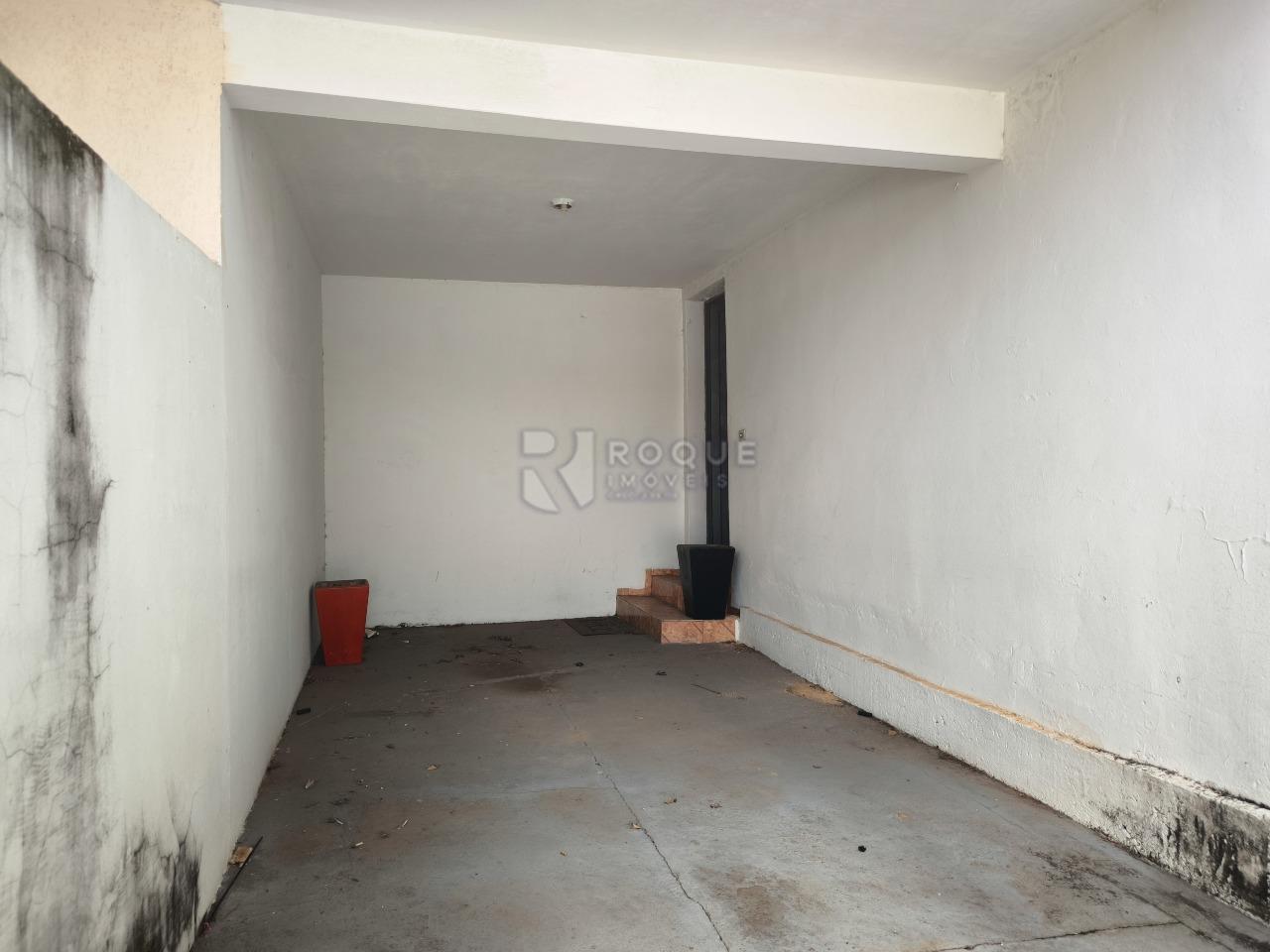 Casa com salão à venda no bairro Jardim Ibirapuera: GARAGEM SOBRADO