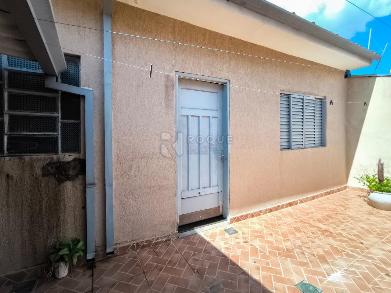 Casa Residencial à venda no bairro Jardim Montezuma: EDÍCULA