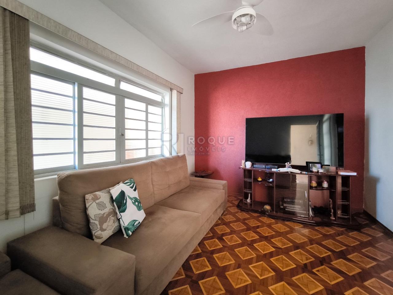 Casa Residencial à venda no bairro Jardim Montezuma: SALA DE ESTAR