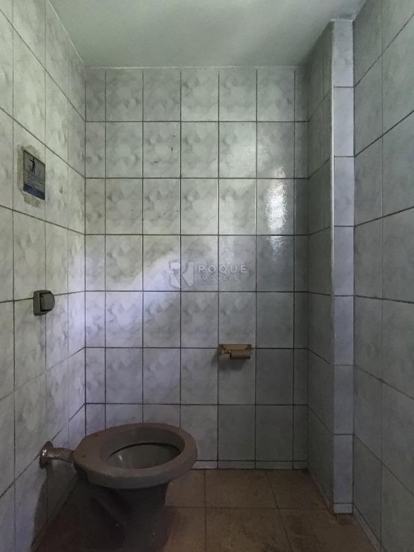 Barracão/Galpão à venda no bairro Centro: WC Social Piso inferior