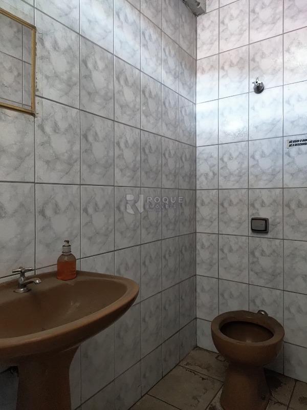 Barracão/Galpão à venda no bairro Centro: WC Social 02