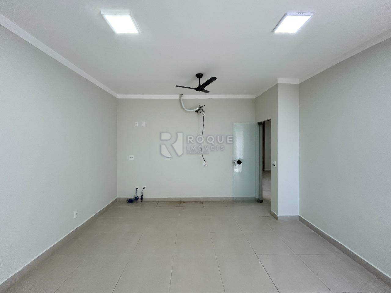 Salas/Conjuntos para aluguel no bairro Vila Claudia: Sala 6 segundo andar 