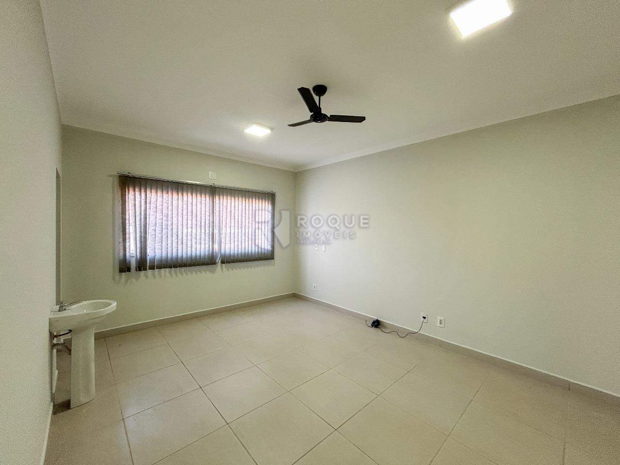 Salas/Conjuntos para aluguel no bairro Vila Claudia: Sala 9 segundo andar 