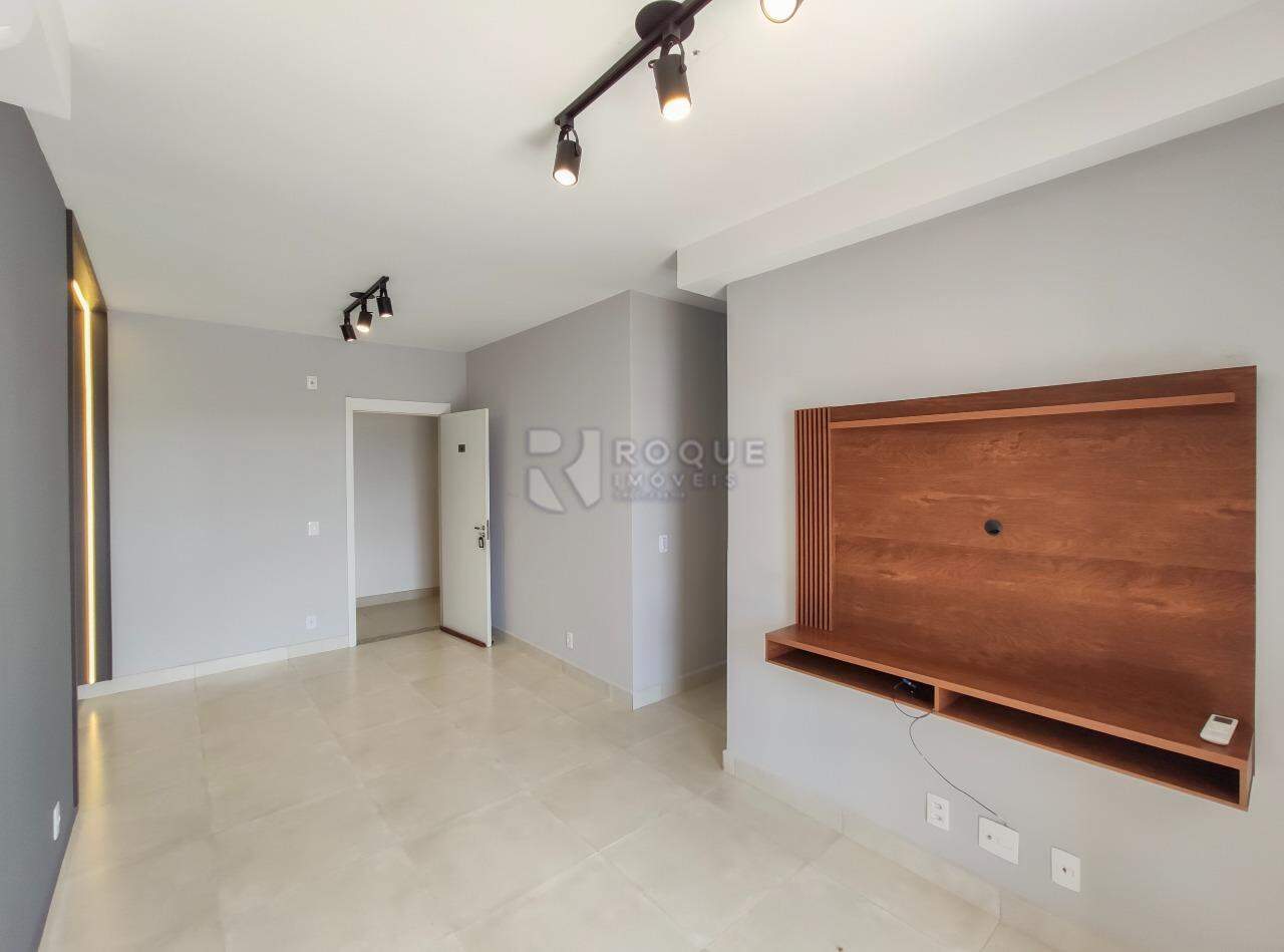Apartamento para aluguel no bairro Jardim Senador Vergueiro: Sala 
