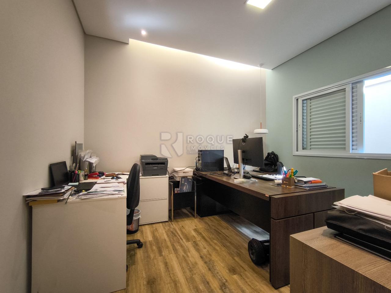 Casa em condomínio à venda no bairro Residencial Margarida de Holstein: ESCRITÓRIO