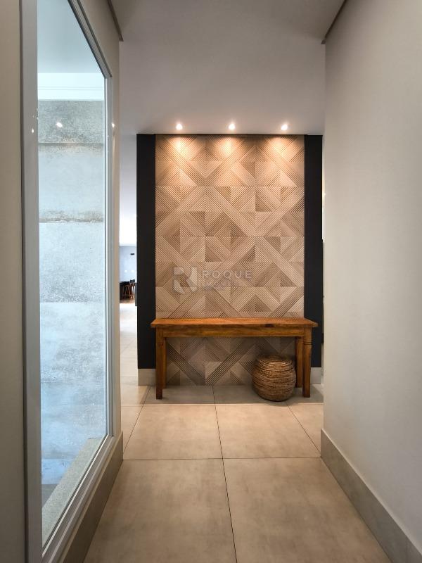Casa em condomínio à venda no bairro Residencial Margarida de Holstein: HALL DE ENTRADA