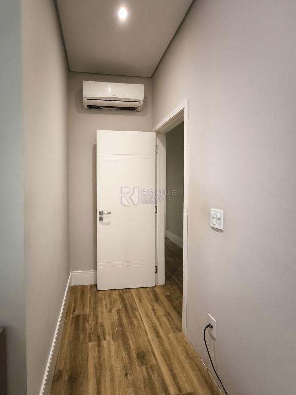 Casa em condomínio à venda no bairro Residencial Margarida de Holstein: ESCRITÓRIO