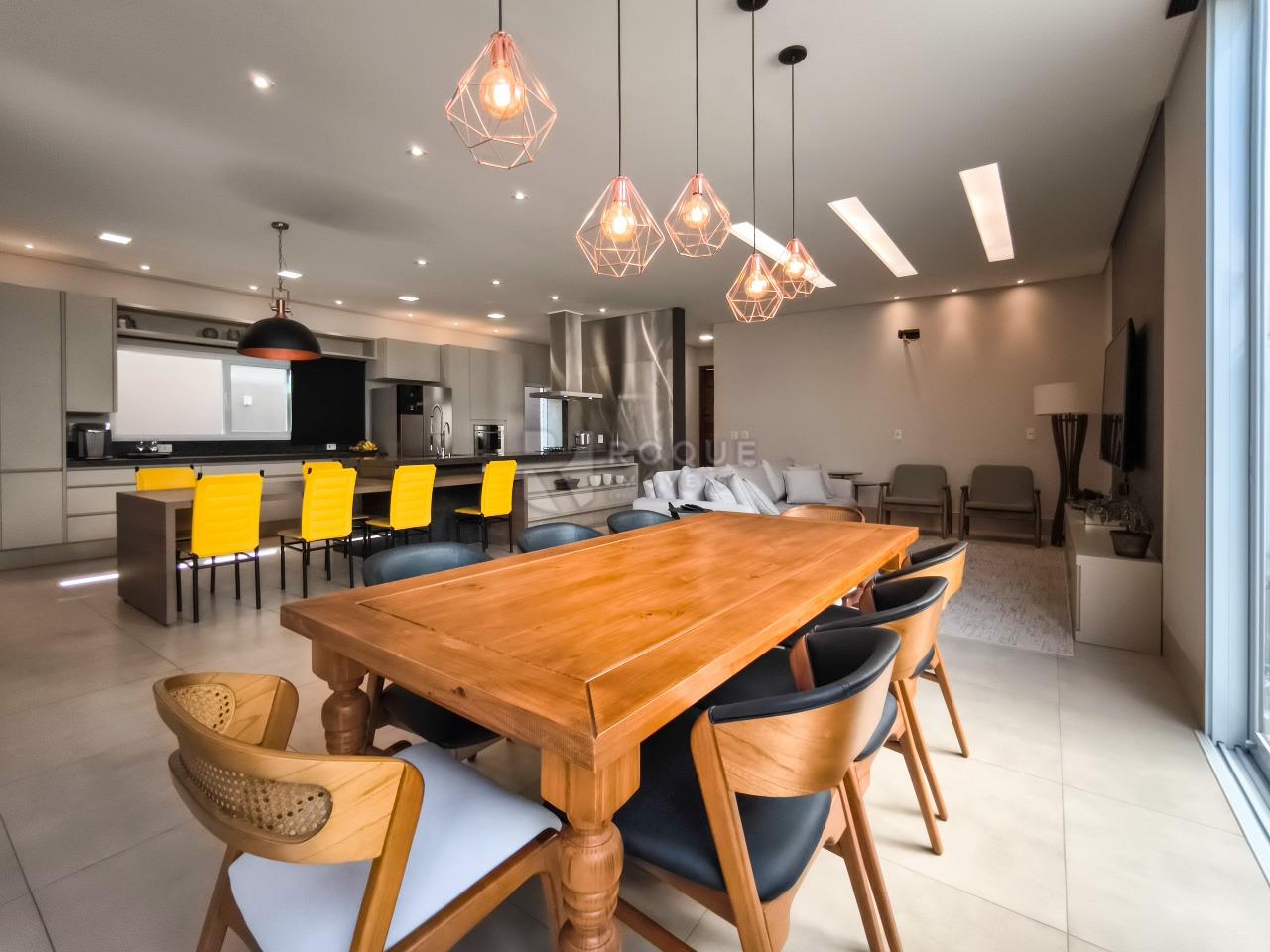 Casa em condomínio à venda no bairro Residencial Margarida de Holstein: SALA DE JANTAR