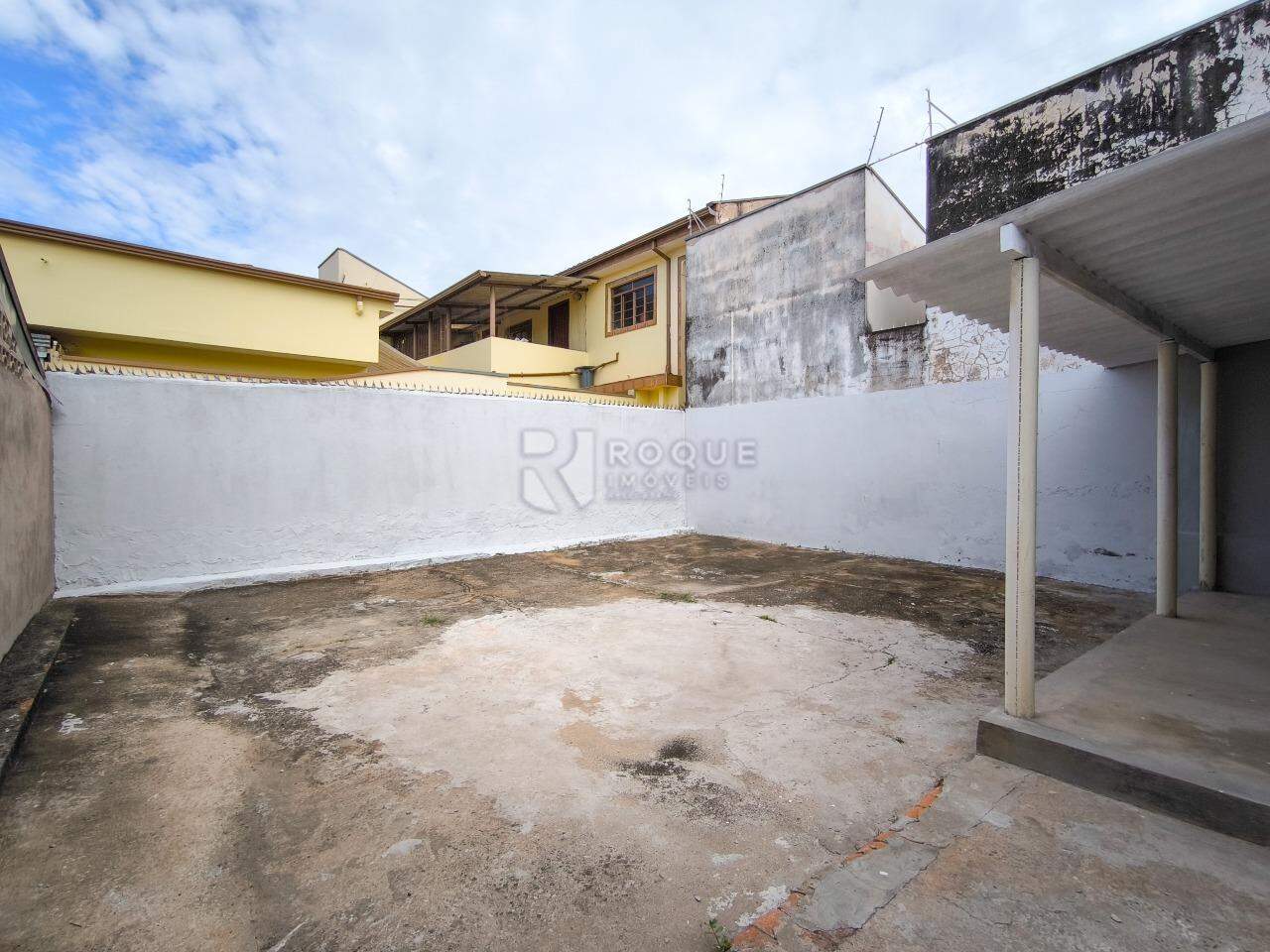 Casa Residencial à venda no bairro Jardim Planalto: QUINTAL