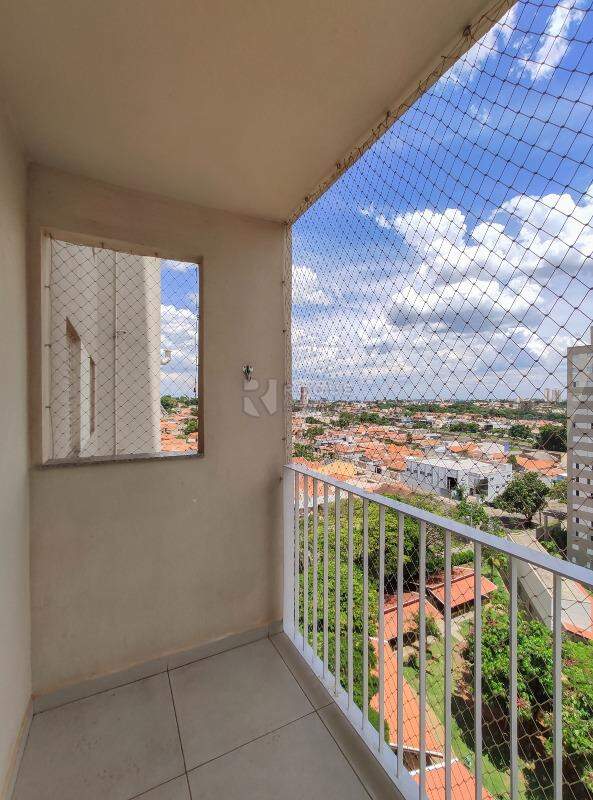 Apartamento para aluguel no bairro Jardim Esmeralda: Sacada