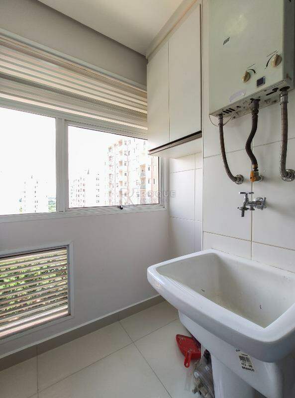 Apartamento para aluguel no bairro Jardim Esmeralda: Área de serviço