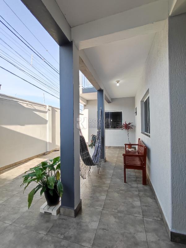 Casa Residencial à venda no bairro Vila Gioto: VARANDA