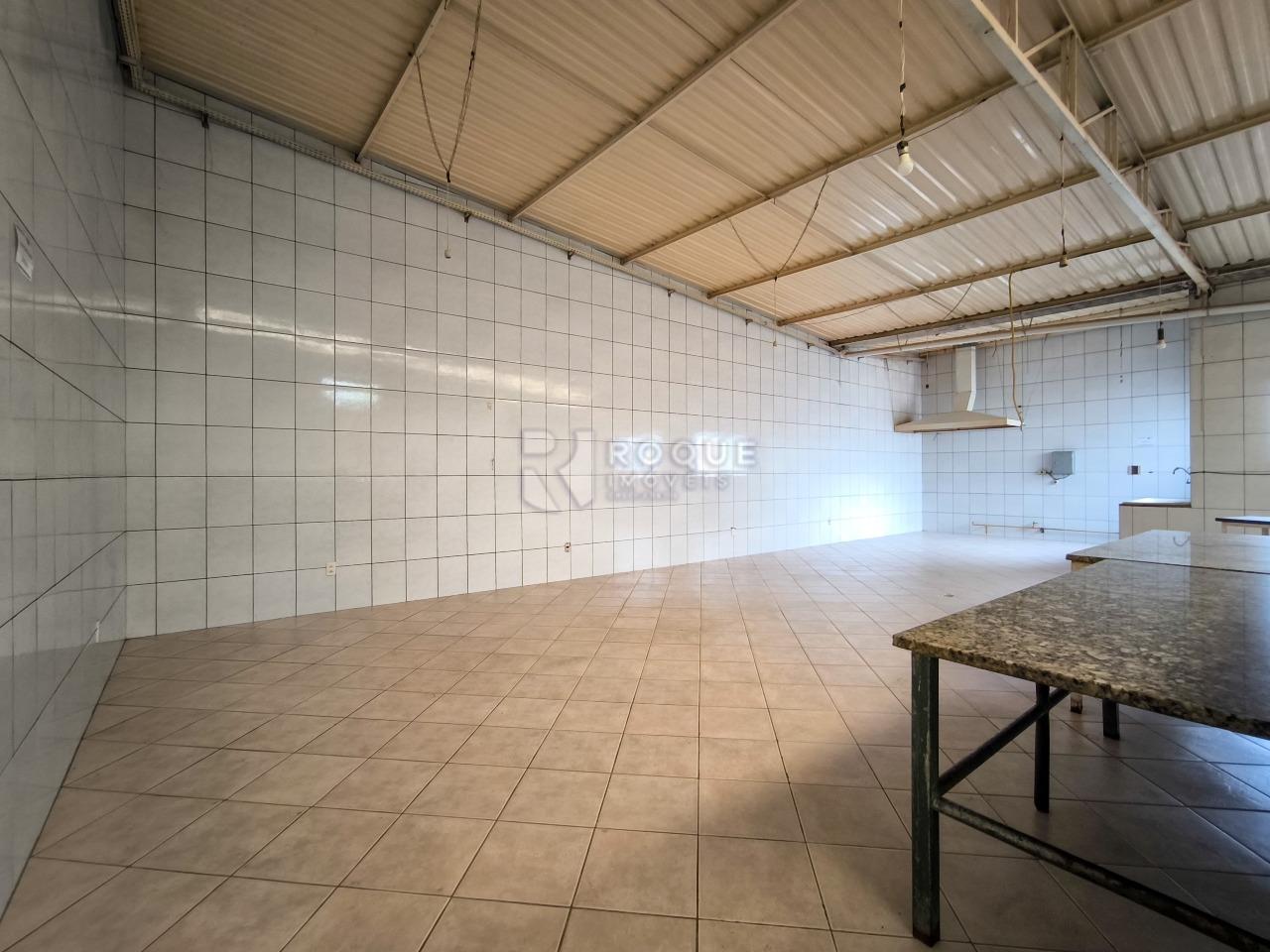 Barracão/Galpão à venda no bairro Jardim Residencial Village: 