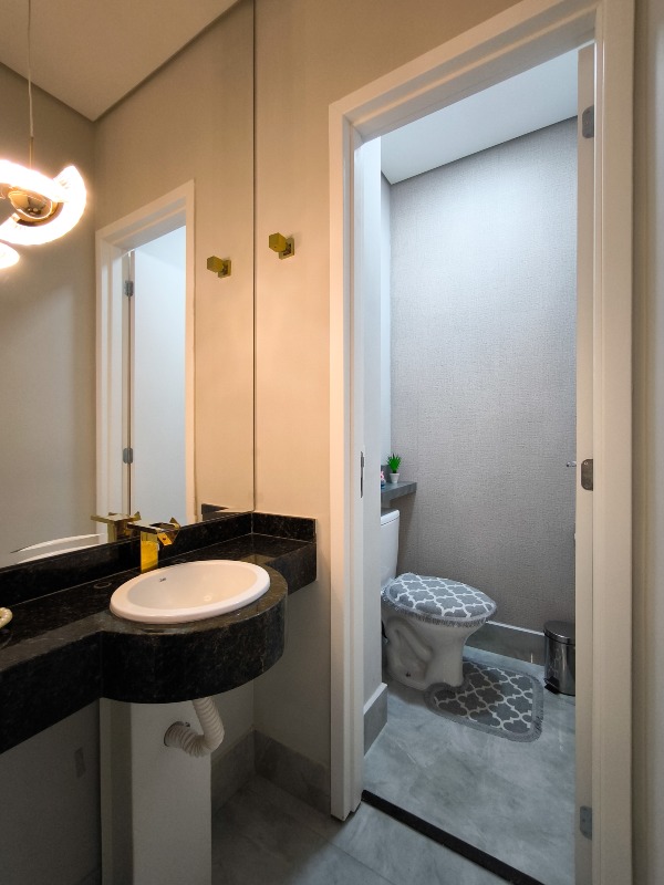 Apartamento à venda no bairro Jardim Florença: LAVABO