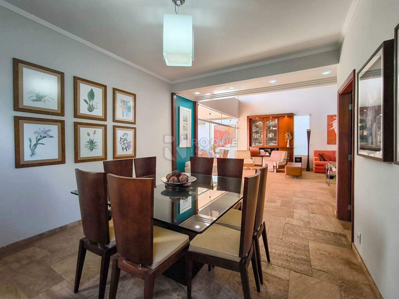 Casa em condomínio à venda no bairro Jardim Residencial Monsenhor Rossi: SALA DE JANTAR