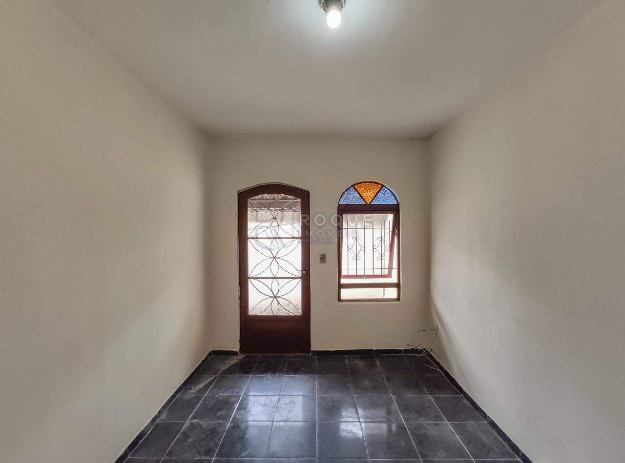 Casa Residencial para aluguel no bairro Conjunto Habitacional Victor DAndrea: Sala 