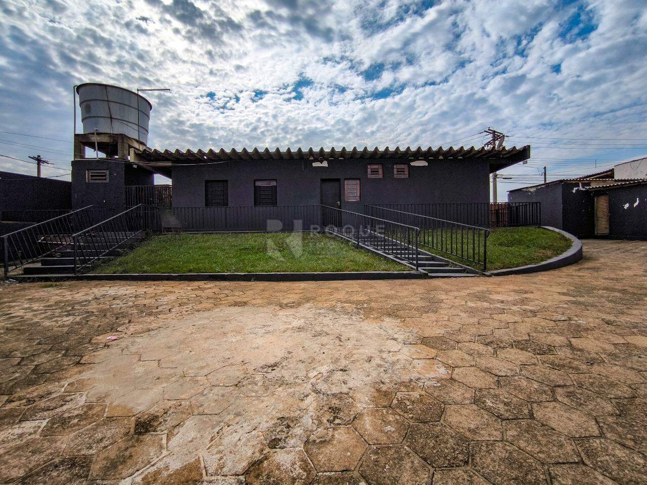 Barracão/Galpão para aluguel no bairro Jardim Nossa Senhora de Fátima: ESCRITÓRIO