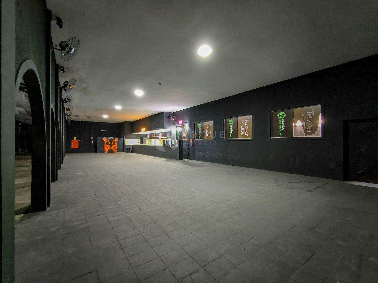 Barracão/Galpão para aluguel no bairro Jardim Nossa Senhora de Fátima: SALÃO BAR