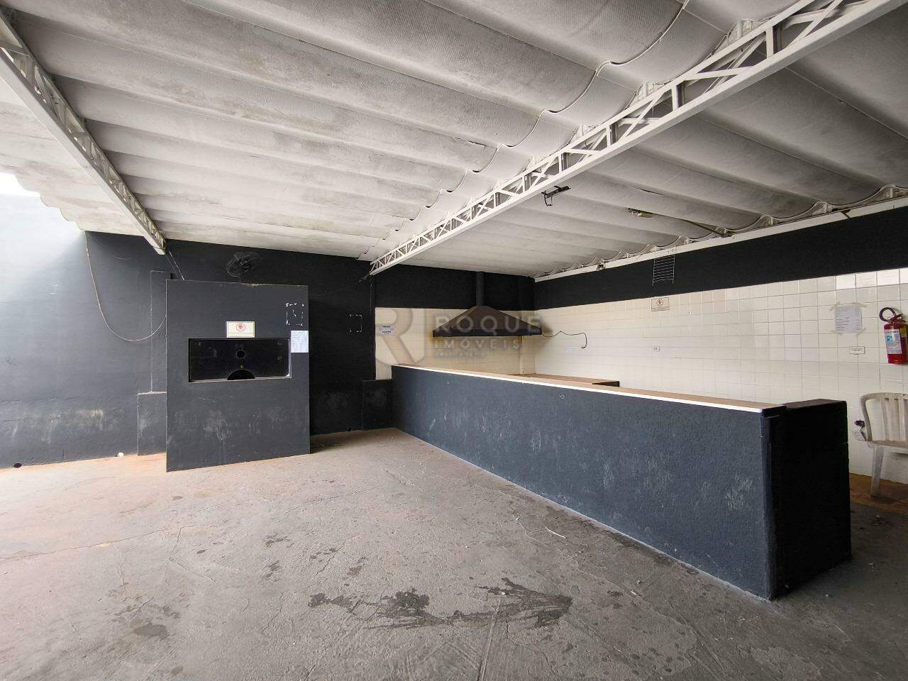 Barracão/Galpão para aluguel no bairro Jardim Nossa Senhora de Fátima: CHURRASQUEIRA