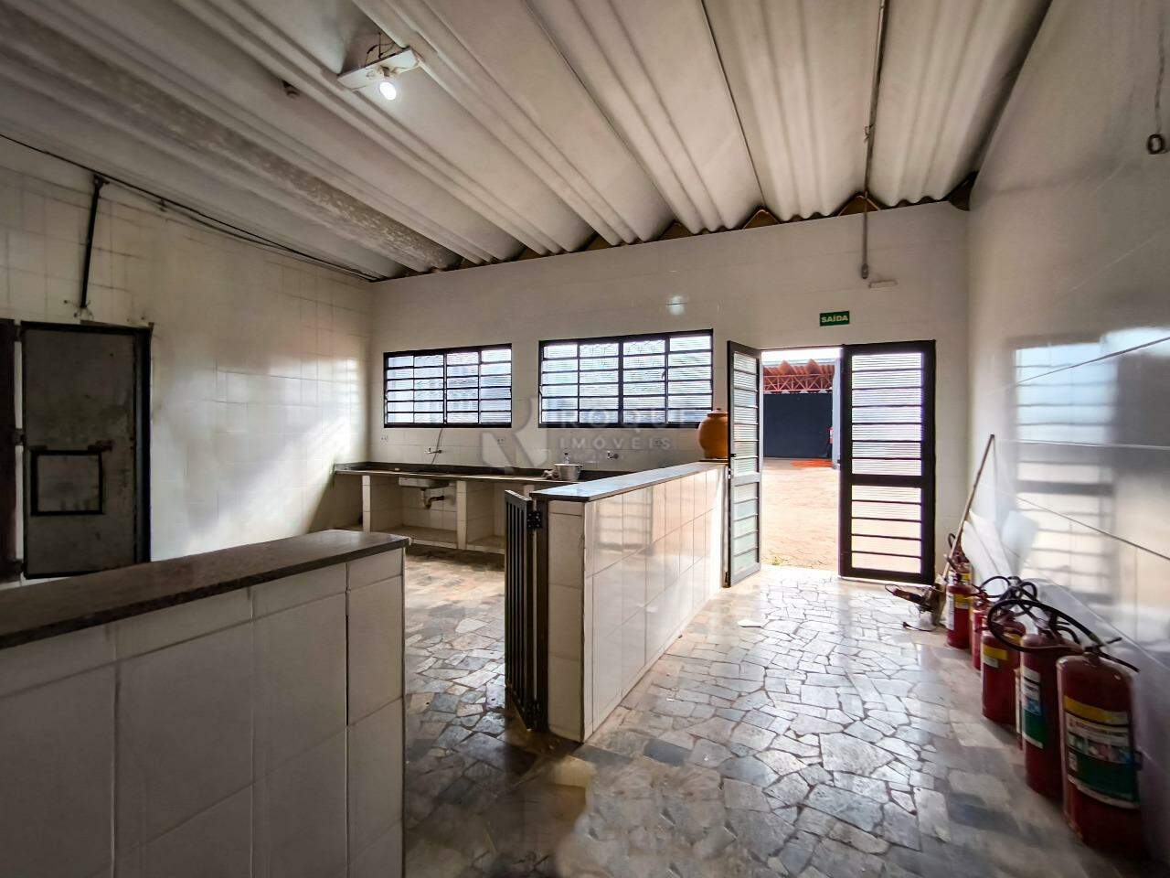Barracão/Galpão para aluguel no bairro Jardim Nossa Senhora de Fátima: COZINHA