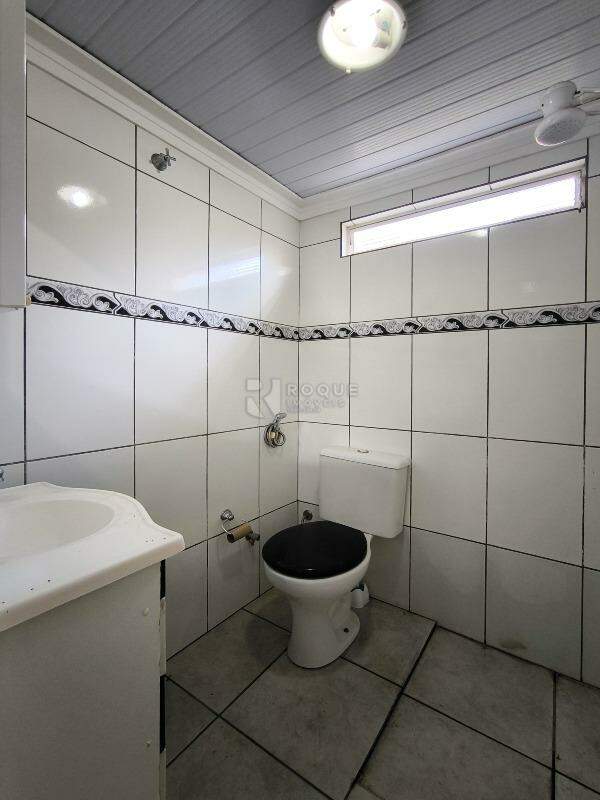 Casa Residencial à venda no bairro Vila Castelar: BANHEIRO SOCIAL