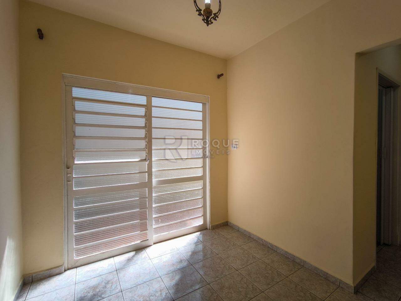 Casa Residencial à venda no bairro Vila Castelar: SALA DE JANTAR EDÍCULA