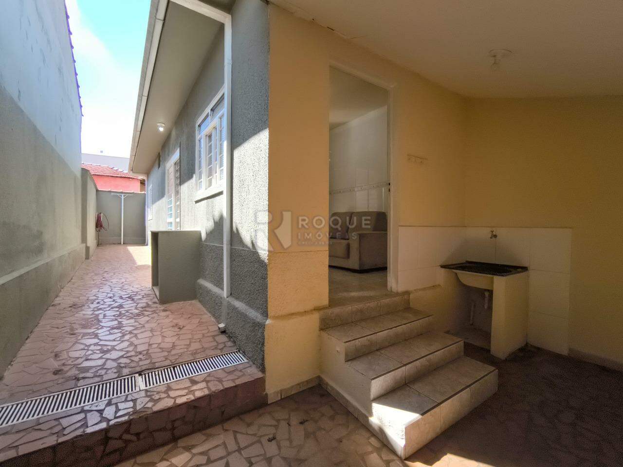 Casa Residencial à venda no bairro Vila Castelar: EDÍCULA