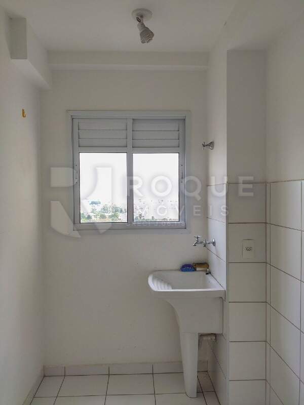 Apartamento à venda no bairro Jardim Parque Novo Mundo: Área de serviço 