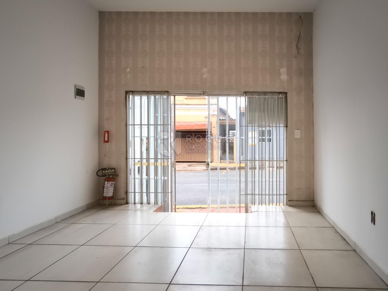 Prédio Comercial à venda no bairro Centro: SALÃO 2