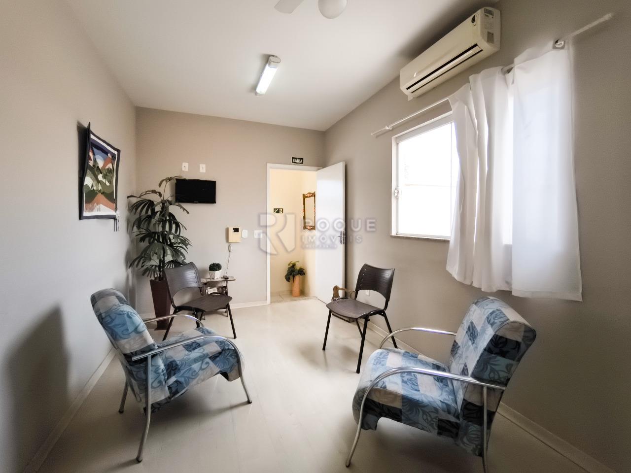 Prédio Comercial à venda no bairro Centro: SALA