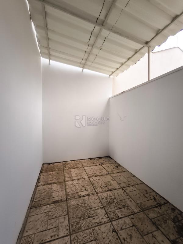 Prédio Comercial à venda no bairro Centro: QUINTAL SALÃO 1