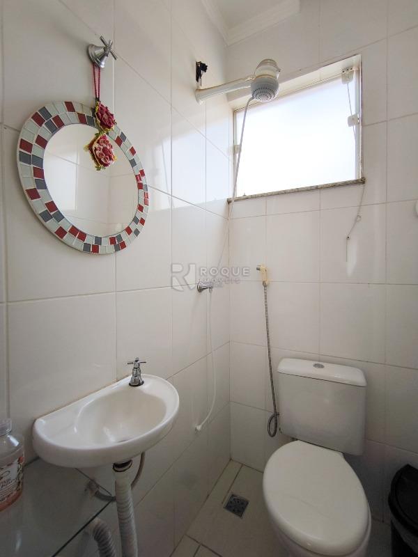 Prédio Comercial à venda no bairro Centro: BANHEIRO SOCIAL 2