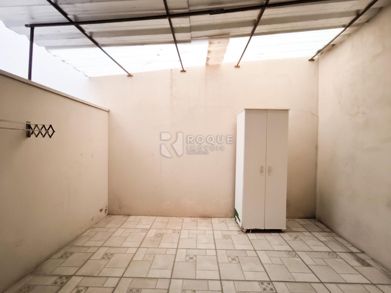 Prédio Comercial à venda no bairro Centro: QUINTAL SALÃO 3