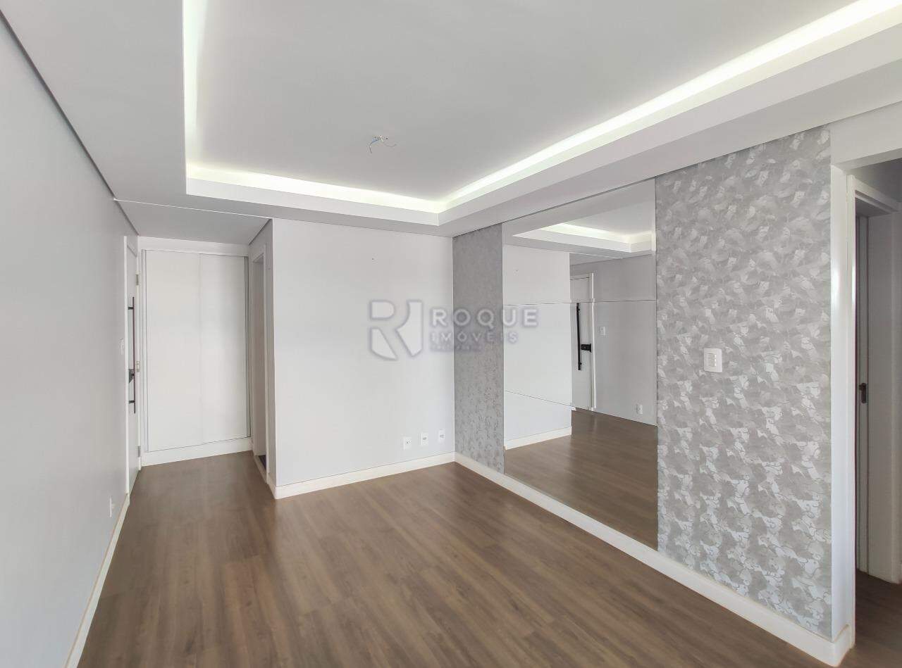 Apartamento para aluguel no bairro Parque Egisto Ragazzo: Sala 
