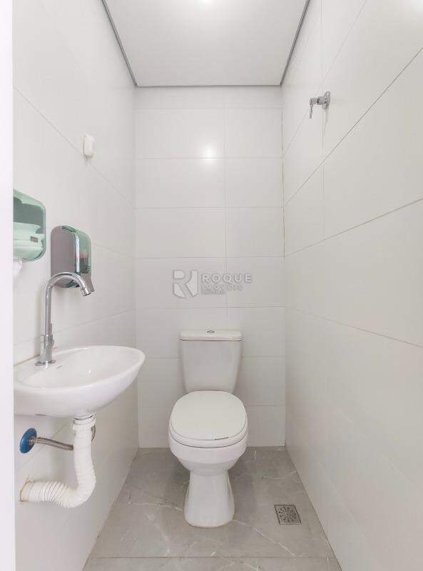 Apartamento para aluguel no bairro Parque Egisto Ragazzo: WC área de serviço 