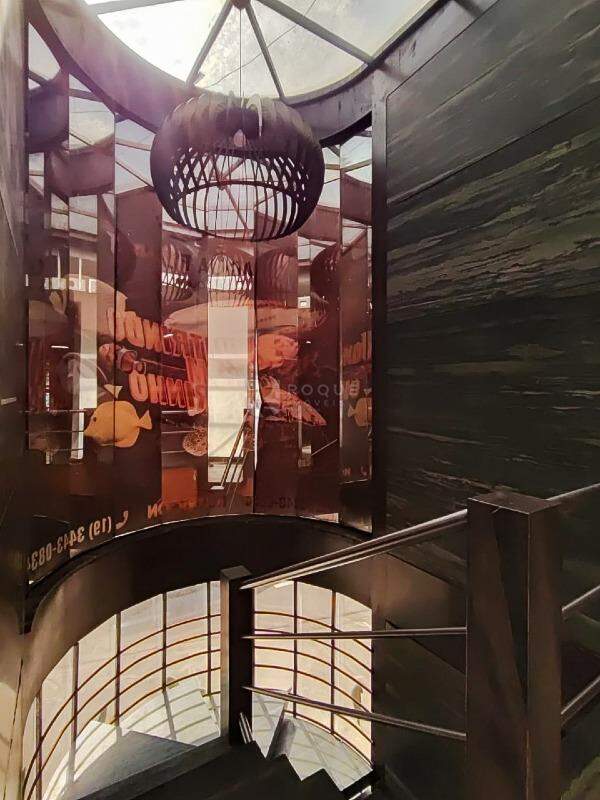 Barracão/Galpão para aluguel no bairro Jardim Santa Cecília: Escada de acesso