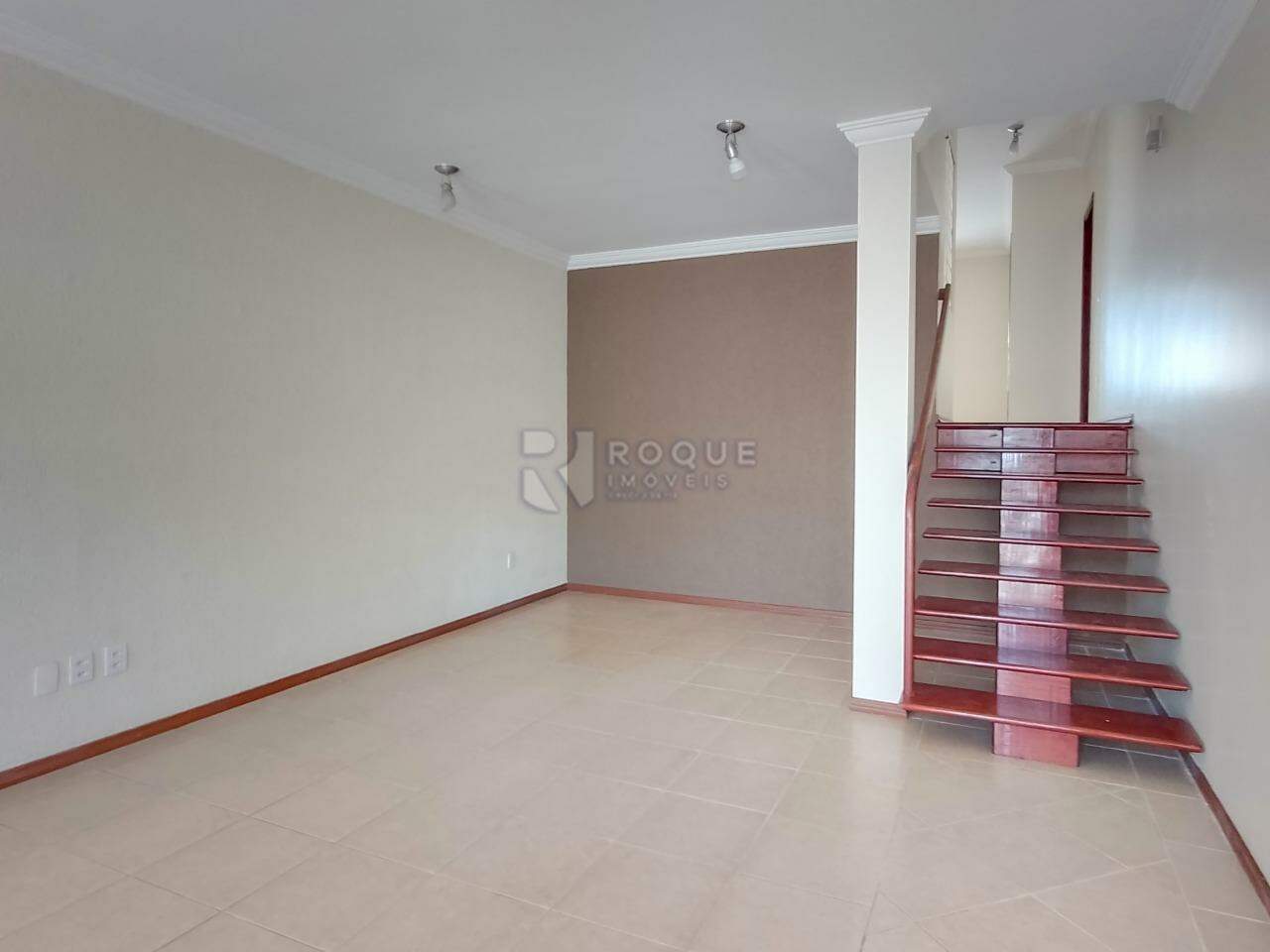 Casa Residencial para aluguel no bairro Jardim Maria Flora: Sala