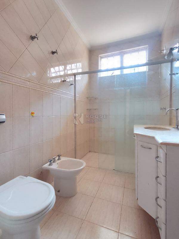 Casa Residencial para aluguel no bairro Jardim Maria Flora: WC Social