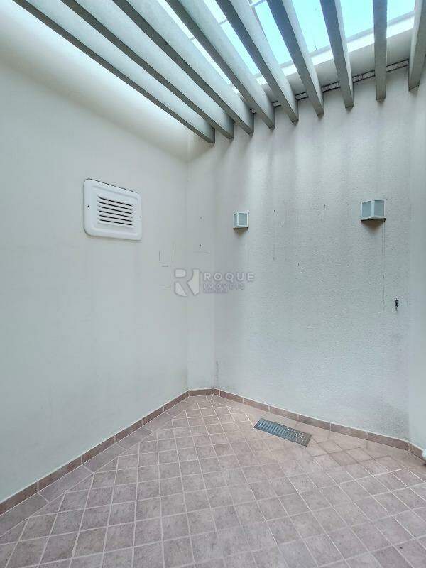 Casa Residencial para aluguel no bairro Jardim Maria Flora: Jardim de Inverno