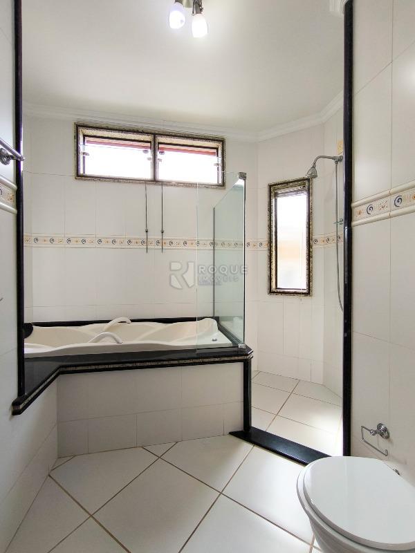 Casa em condomínio à venda no bairro Jardim Colinas de São João: WC SUÍTE