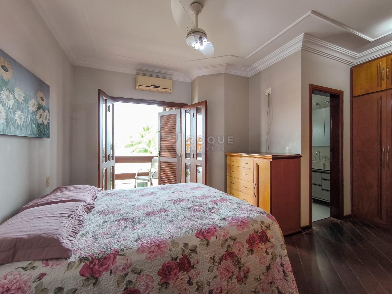 Casa em condomínio à venda no bairro Jardim Colinas de São João: SUÍTE