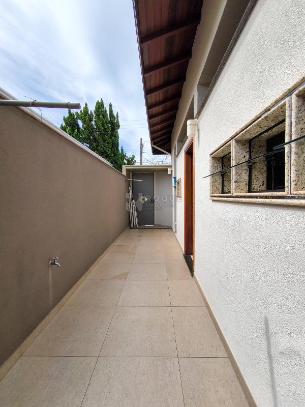 Casa em condomínio à venda no bairro Jardim Colinas de São João: ÁREA DE VARAL