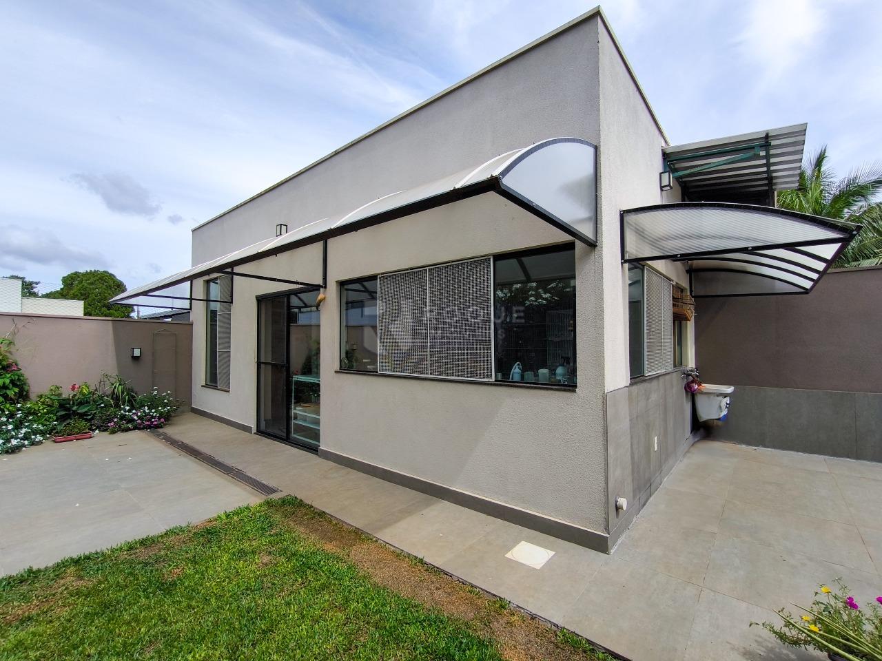 Casa em condomínio à venda no bairro Jardim Colinas de São João: ESTÚDIO