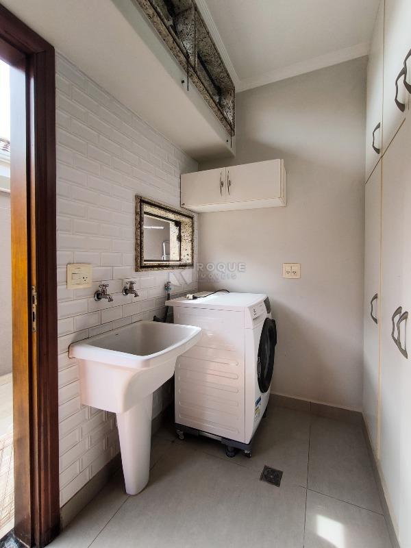 Casa em condomínio à venda no bairro Jardim Colinas de São João: LAVANDERIA